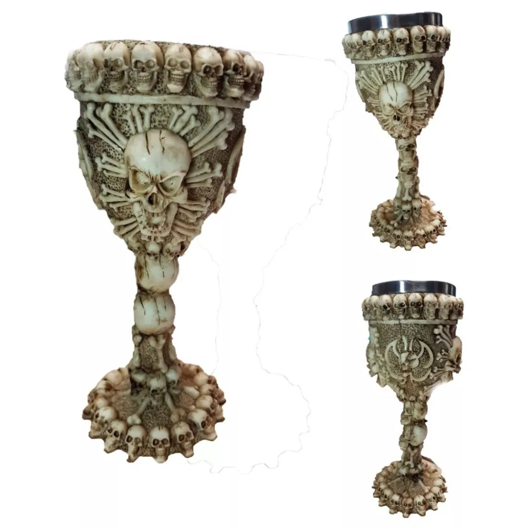Copa Medieval Cráneo Santo Blanco